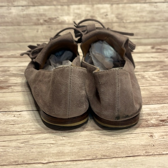 Pomme Dor Taupe Suede Flats Pointed Toe Flats Fringe Loafers Size 38 - Picture 2 of 9